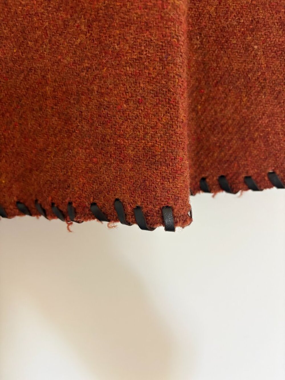 Vintage miu miu wool pleated skirt with whipstitch - Picture 3 of 7